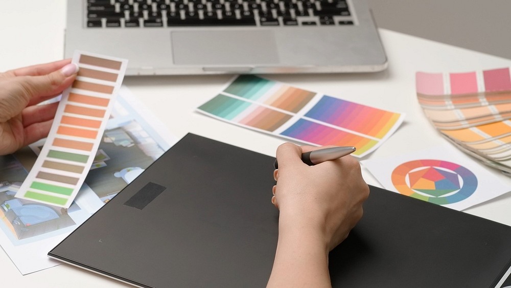 Подборка гаджетов для хобби: от графики до паяния в 2026 году