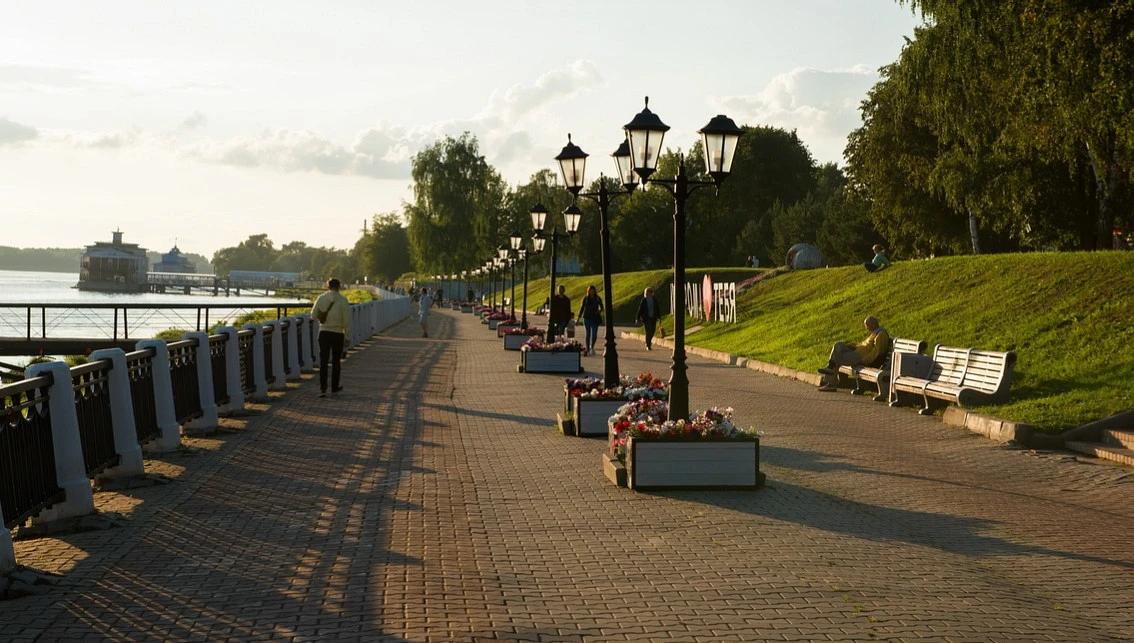 Набережная Волги